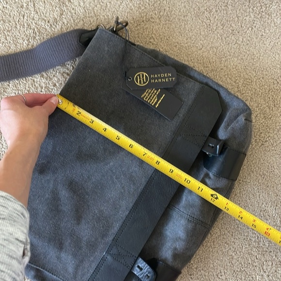 Hayden Harnett Smithy Messenger Bag Shoulder Laptop Travel Canvas Leather Office - Picture 14 of 14